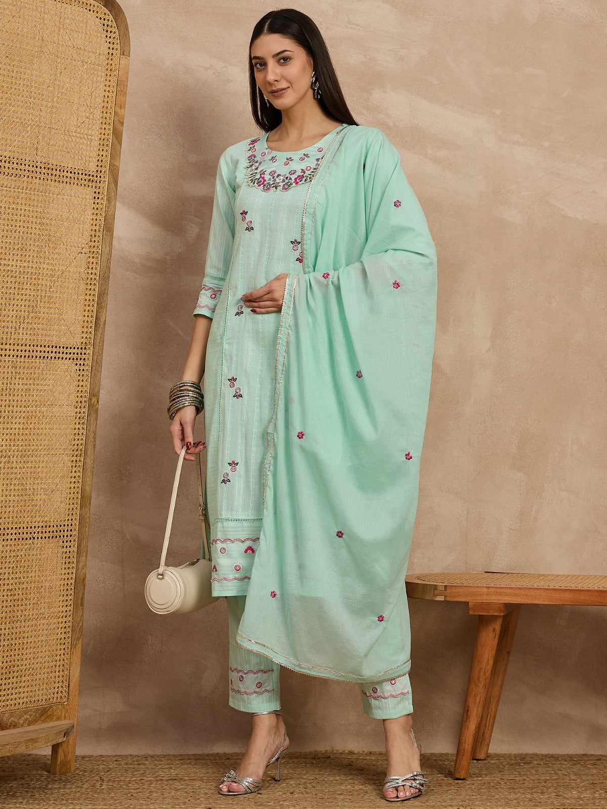 Women Cotton Kurti, straight pant with embroidered dupatta