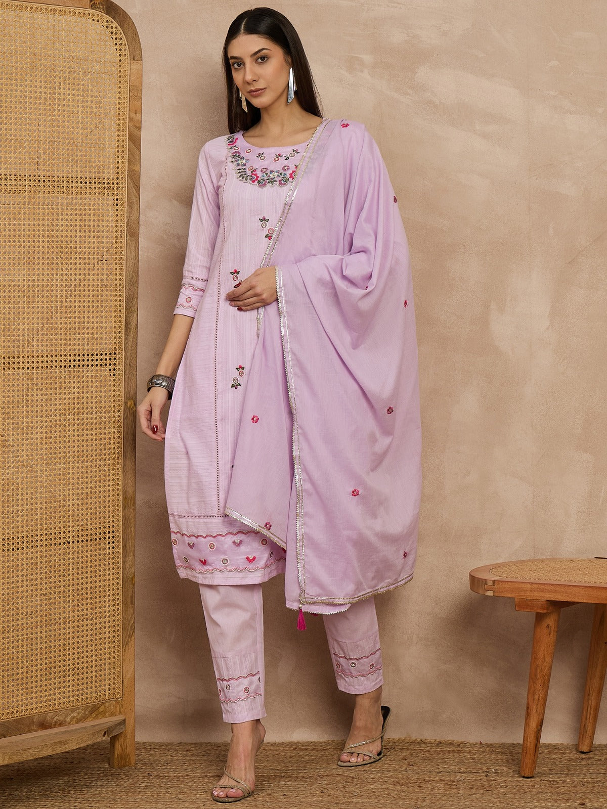 Women Cotton Kurti, straight pant with embroidered dupatta