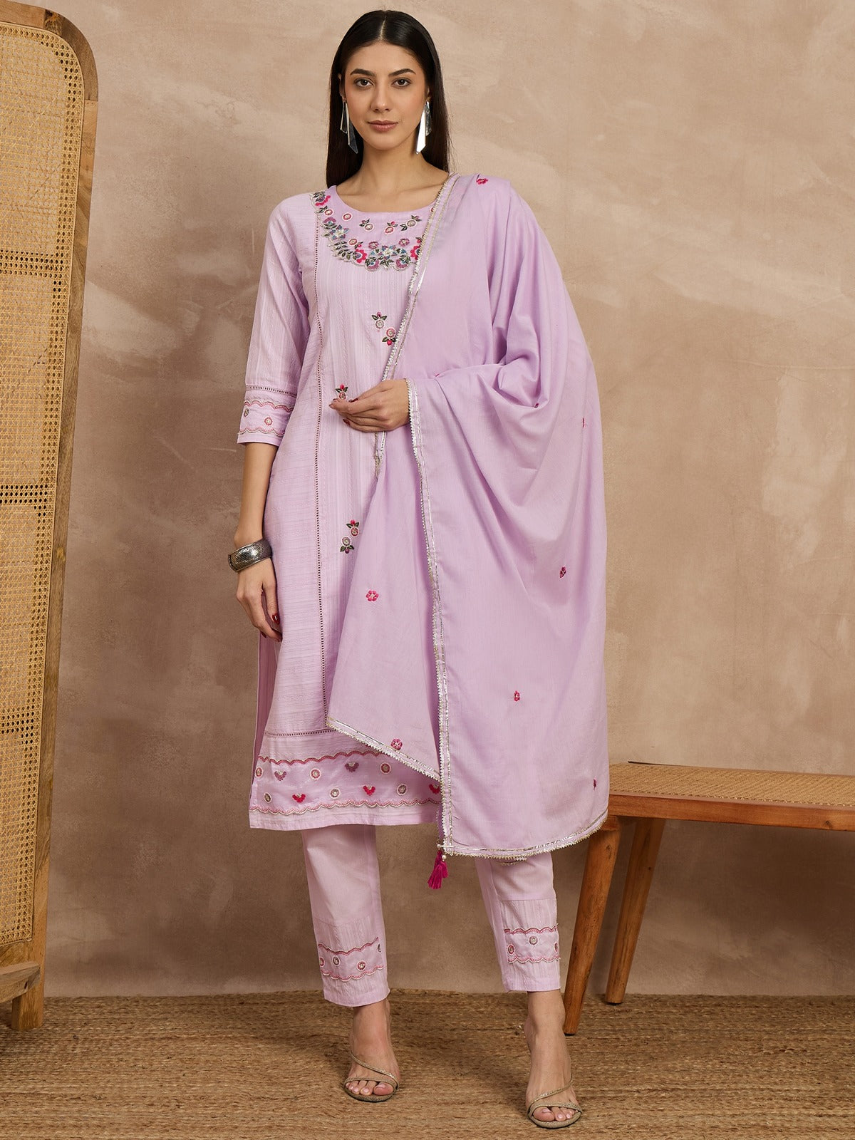 Women Cotton Kurti, straight pant with embroidered dupatta